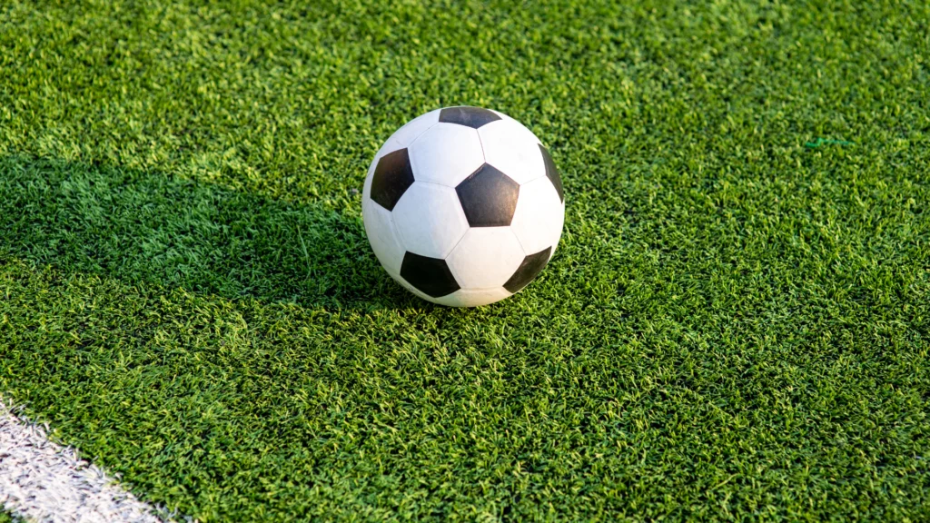 Premier league clubs' complex structures - A money laundering risk? 9 ReTTRAC Consulting